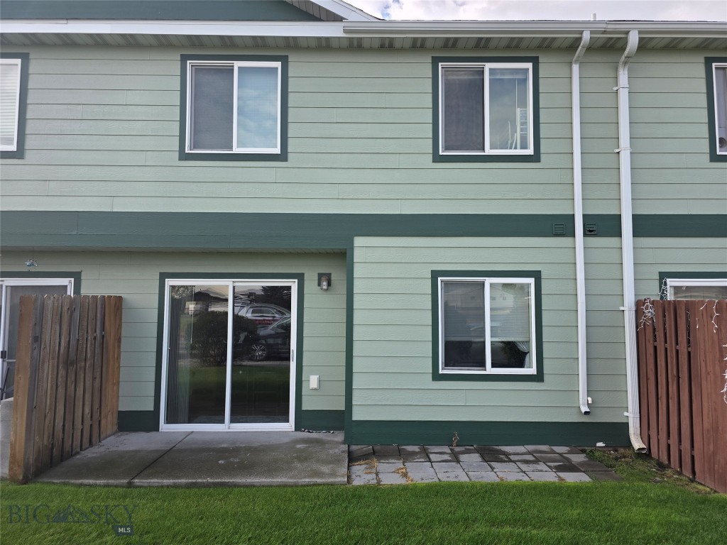 1124 Cruiser Lane, Belgrade MT 59714