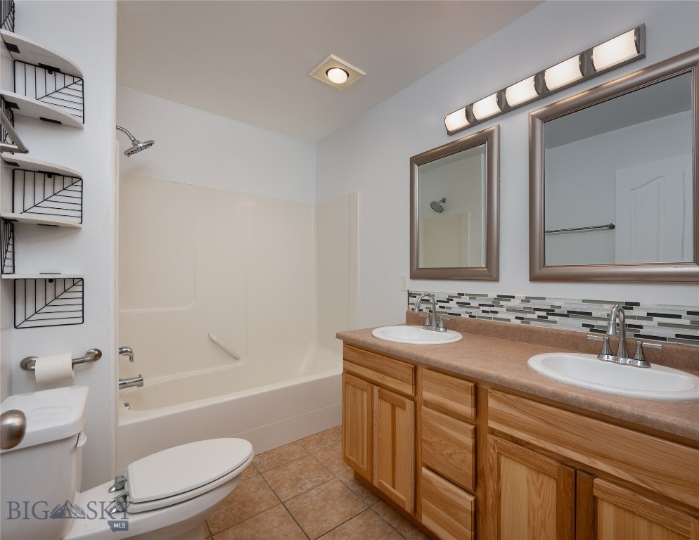 1126 Cruiser Lane, Belgrade MT 59714
