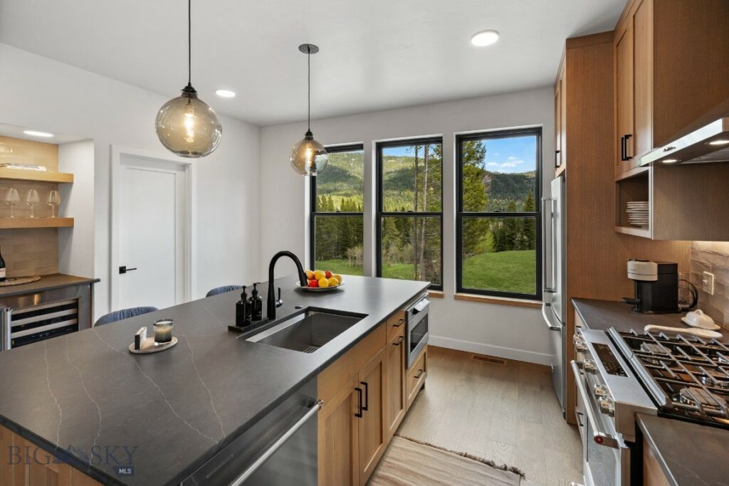 113 Bridger Meadow Trail, Bozeman MT 59715