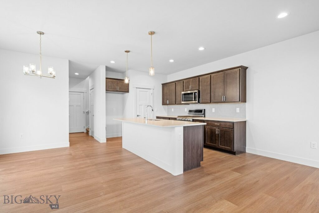 1131 Butler Creek Avenue, Belgrade MT 59714