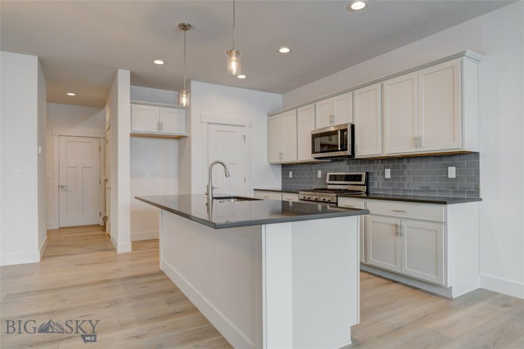 1134 Butler Creek, Belgrade MT 59714