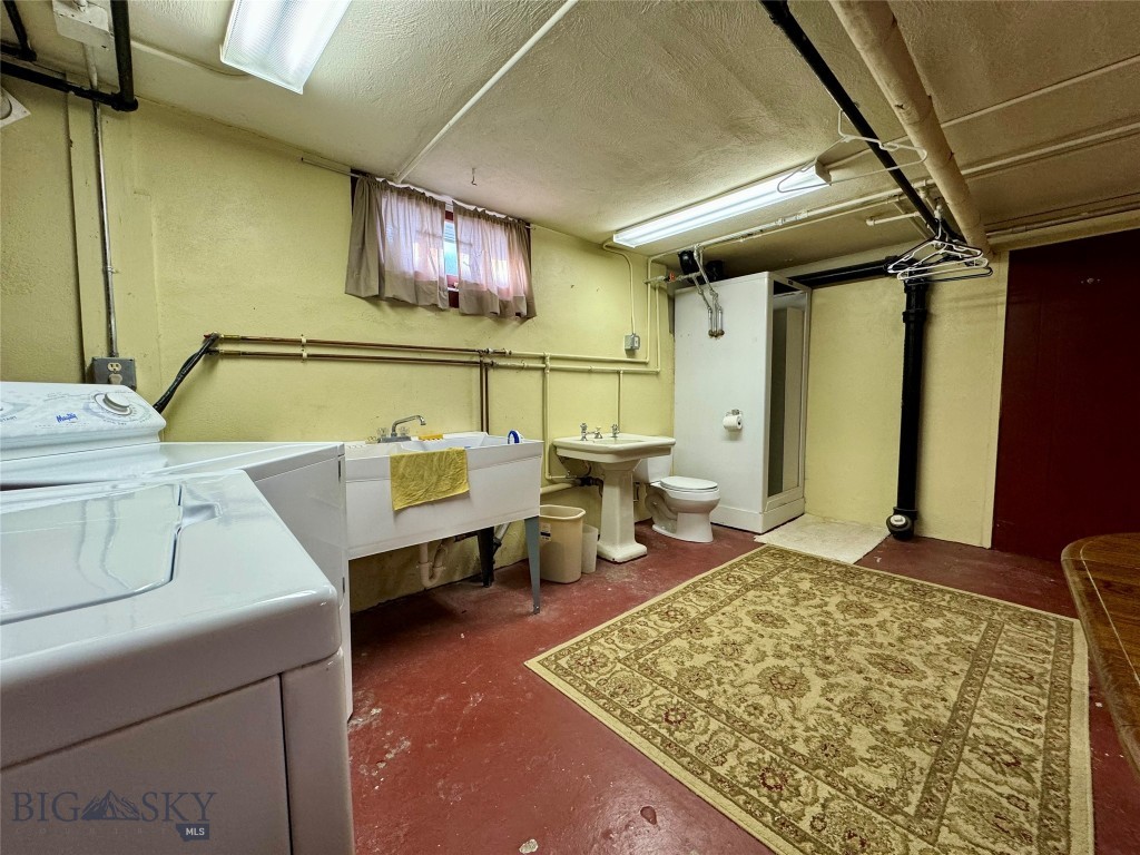 114 S 8th St., Livingston MT 59047