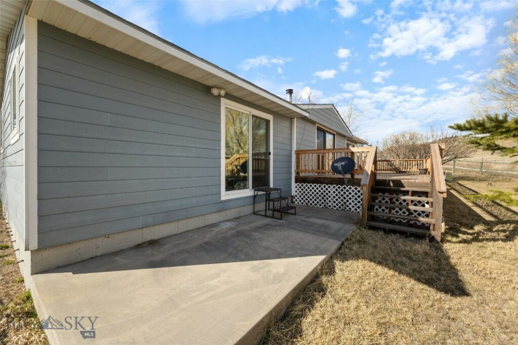 114 Willow Creek Road, Livingston MT 59047