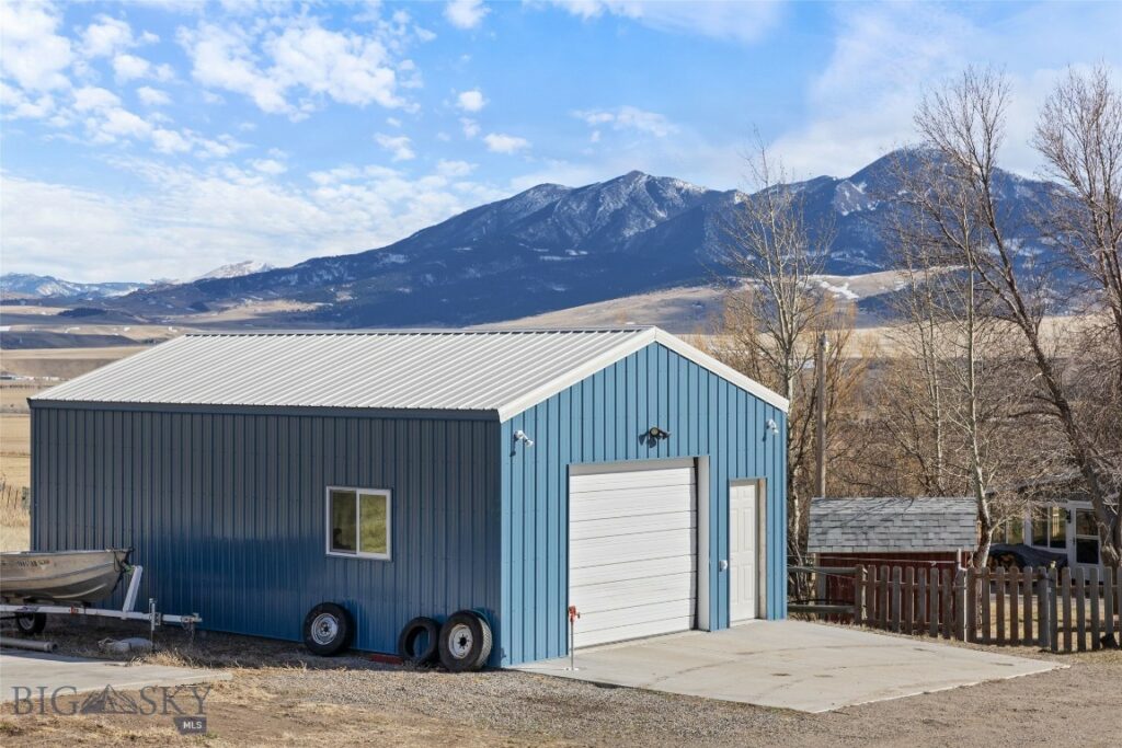 114 Willow Creek Road, Livingston MT 59047