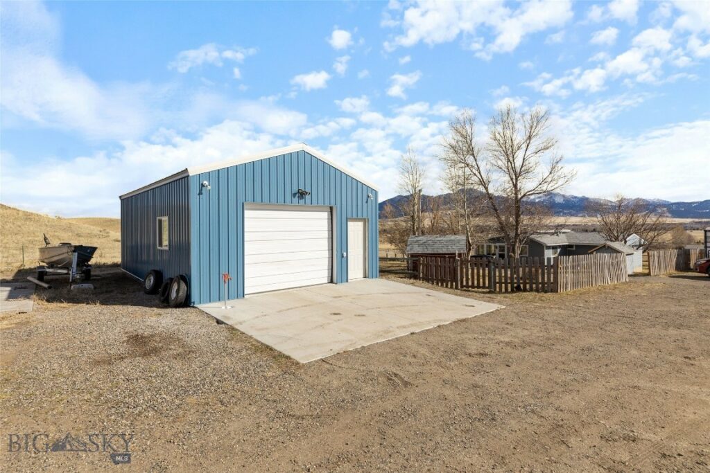 114 Willow Creek Road, Livingston MT 59047
