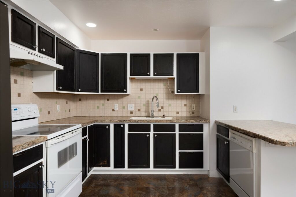 1140 N 27th Avenue, Bozeman MT 59718