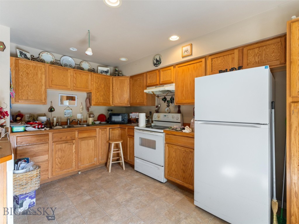 1140 N 27th, Bozeman MT 59718