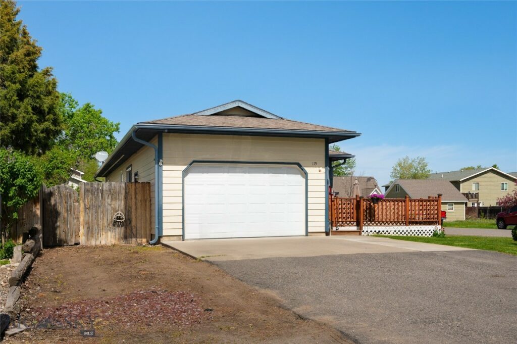 115 8th, Belgrade MT 59714