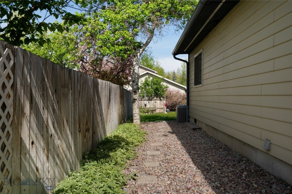 115 8th, Belgrade MT 59714