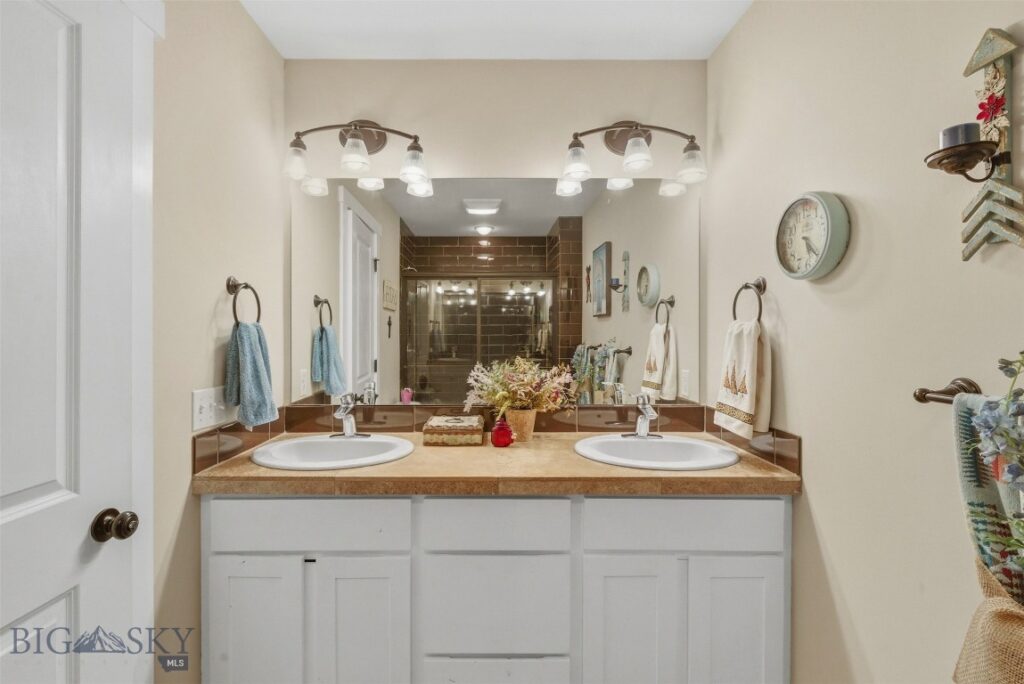 1155 Advance Drive, Bozeman MT 59718