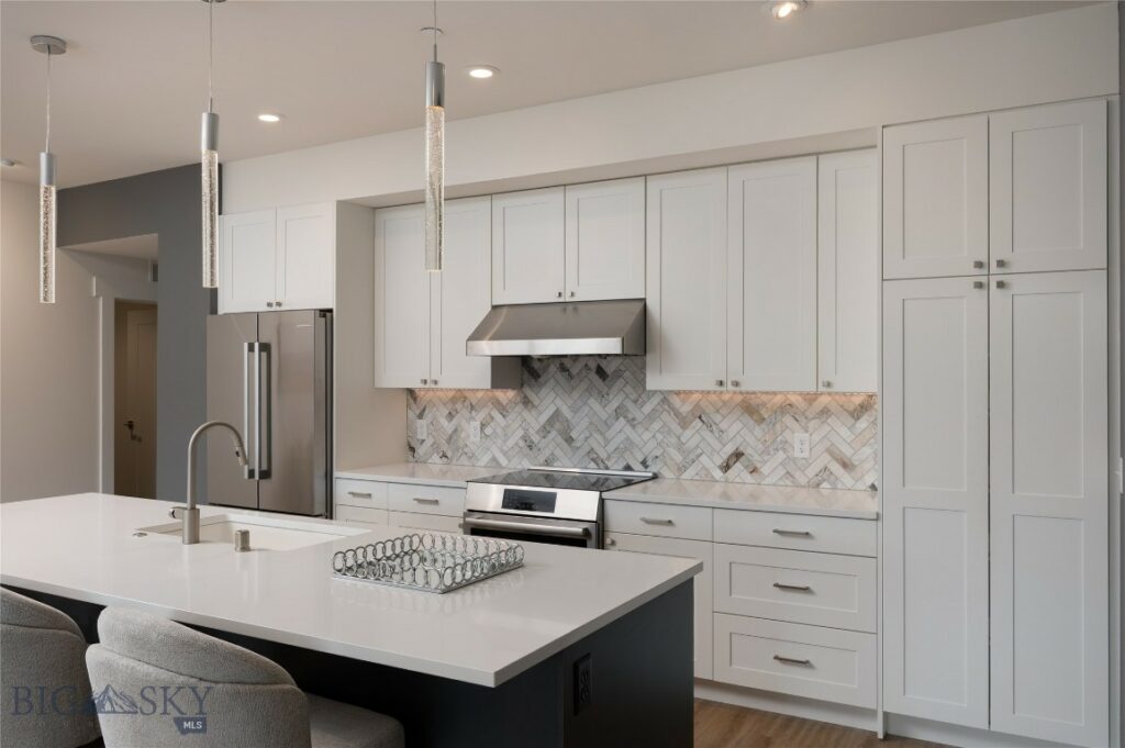 116 N Bozeman, Bozeman MT 59715