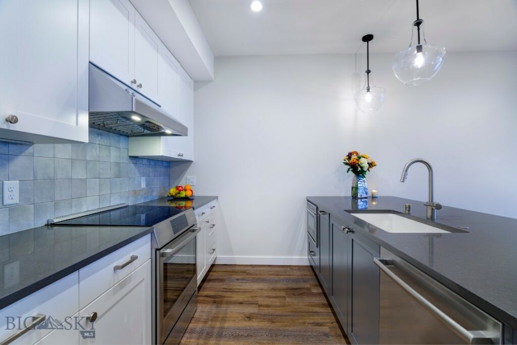 116 N Bozeman, Bozeman MT 59715