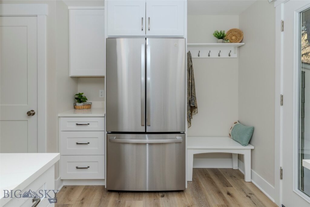 116 Star Road, Livingston MT 59047