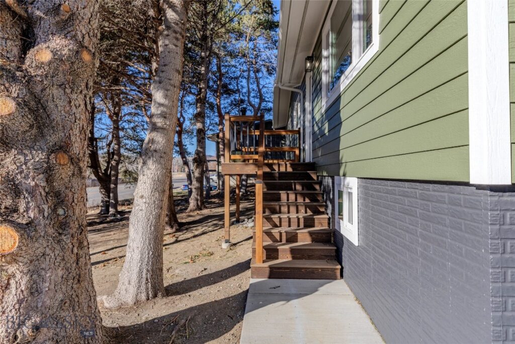 116 Star Road, Livingston MT 59047