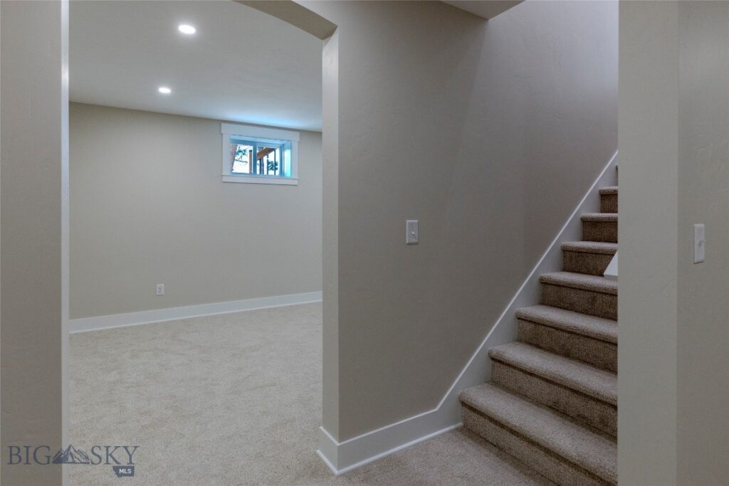 116 Star Road, Livingston MT 59047