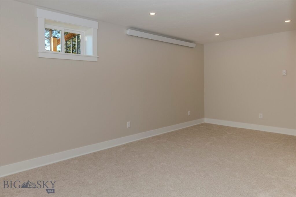 116 Star Road, Livingston MT 59047