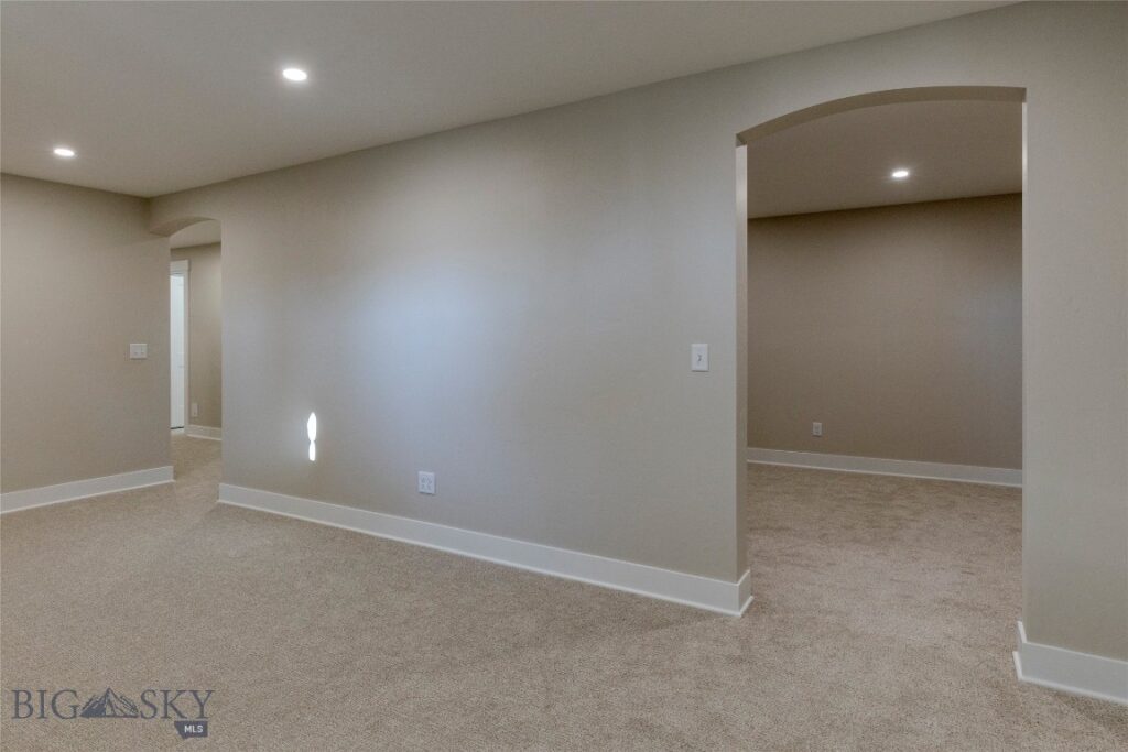 116 Star Road, Livingston MT 59047