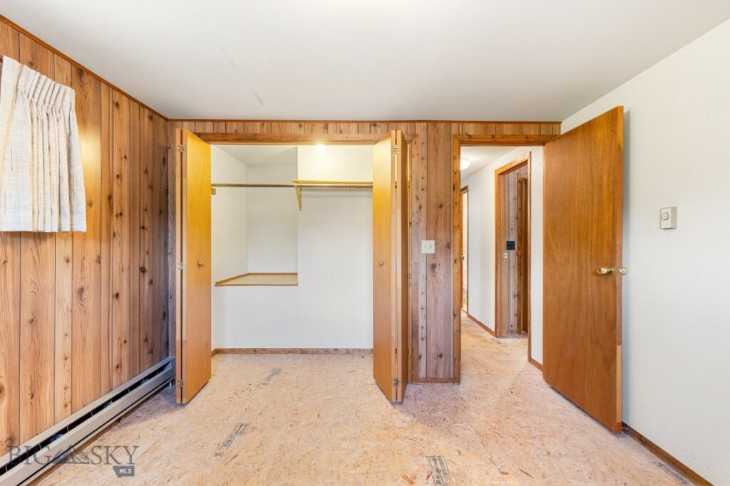117 Deep Creek Road, Livingston MT 59047