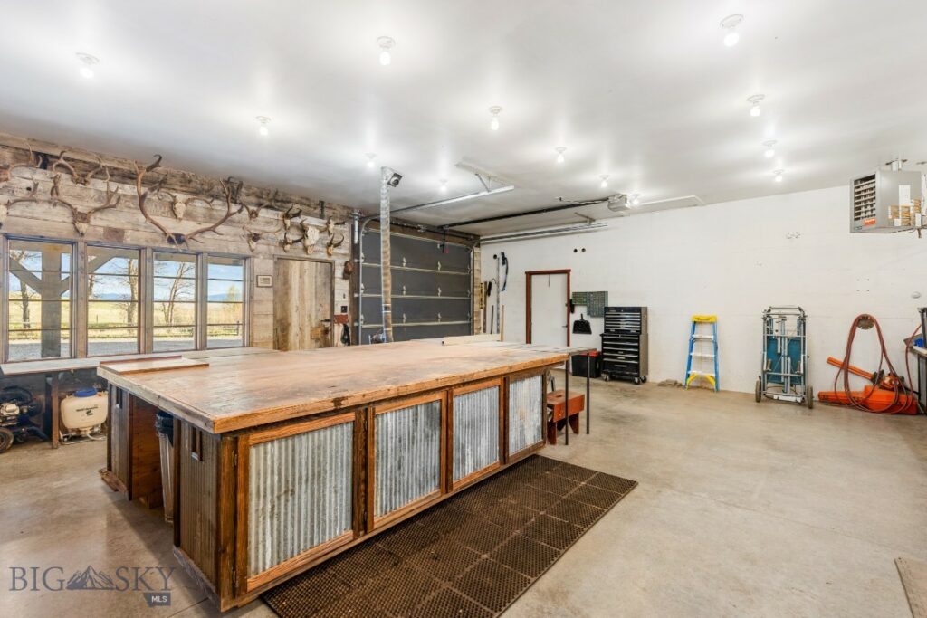117 Falls Creek Road, Livingston MT 59047