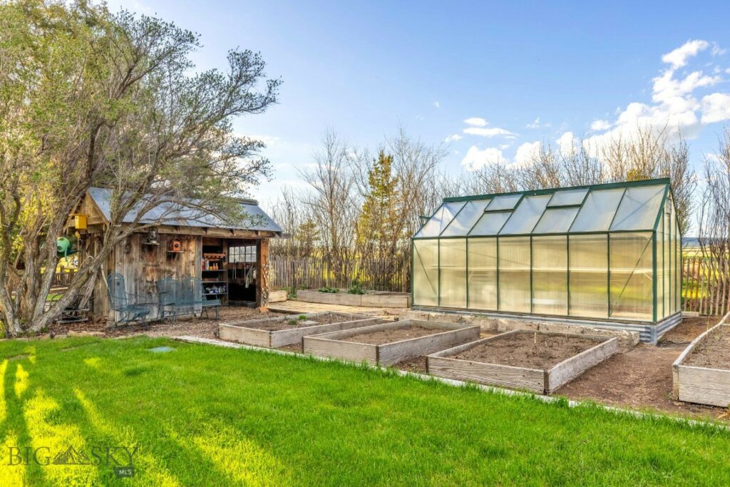 117 Falls Creek Road, Livingston MT 59047
