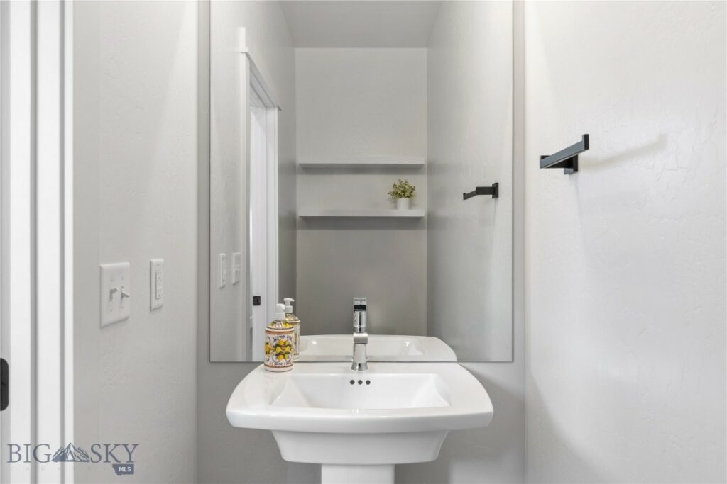 1175 Samantha Lane, Bozeman MT 59718