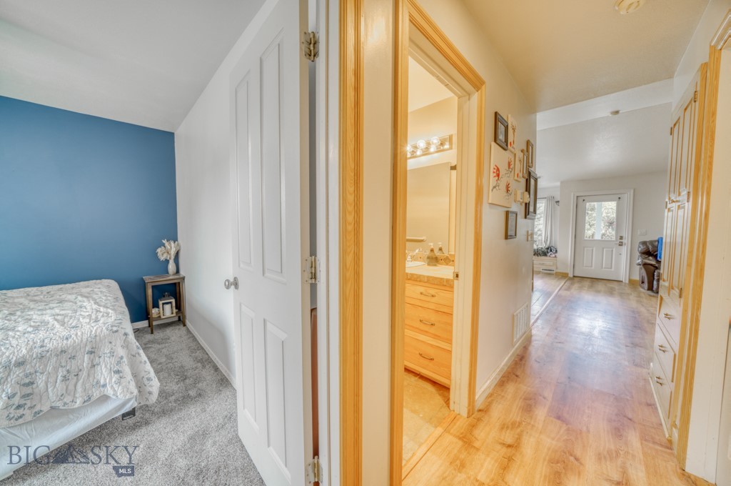 118 Clinton, Belgrade MT 59714