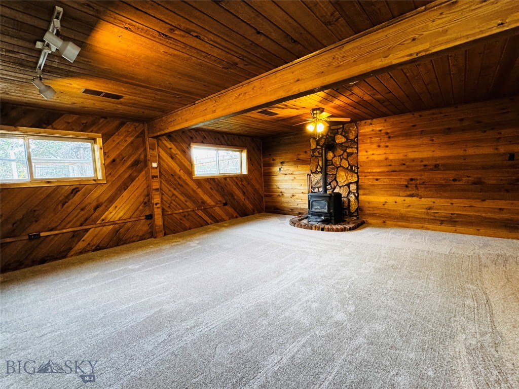 118 Elm Lane, Livingston MT 59047
