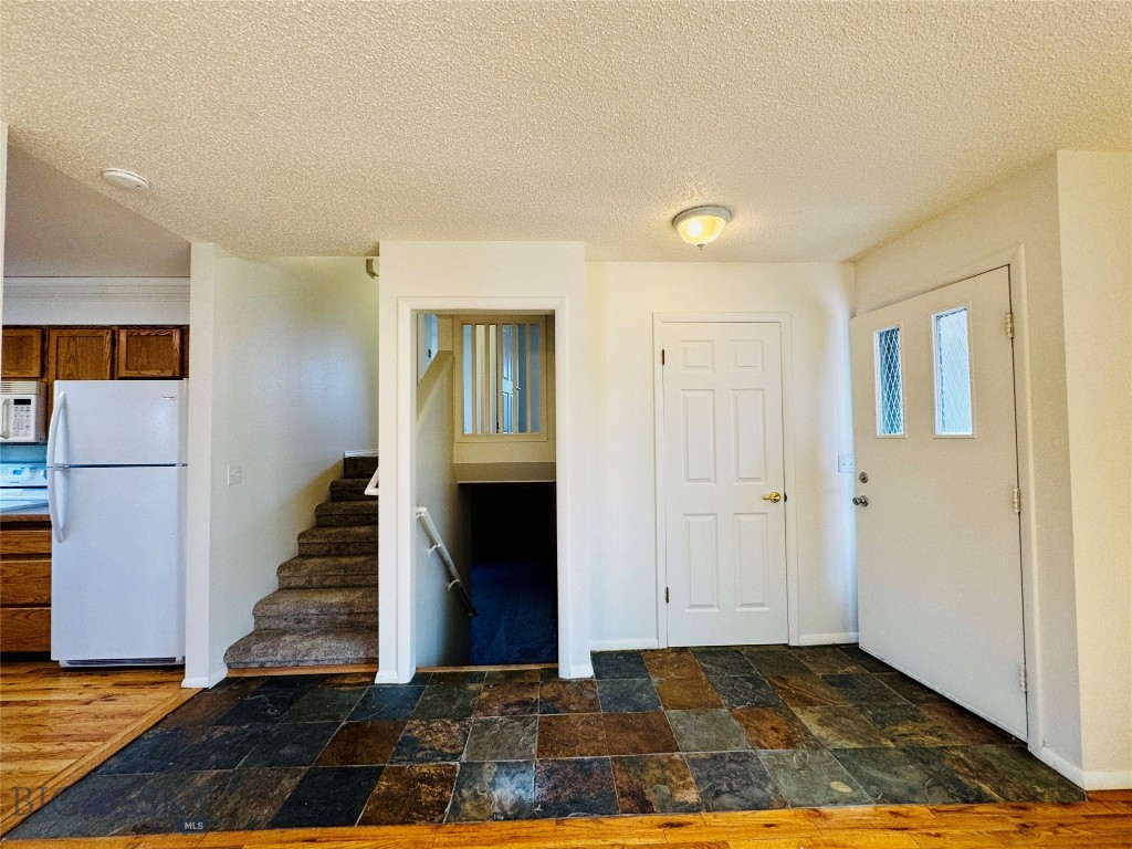 118 Elm Lane, Livingston MT 59047