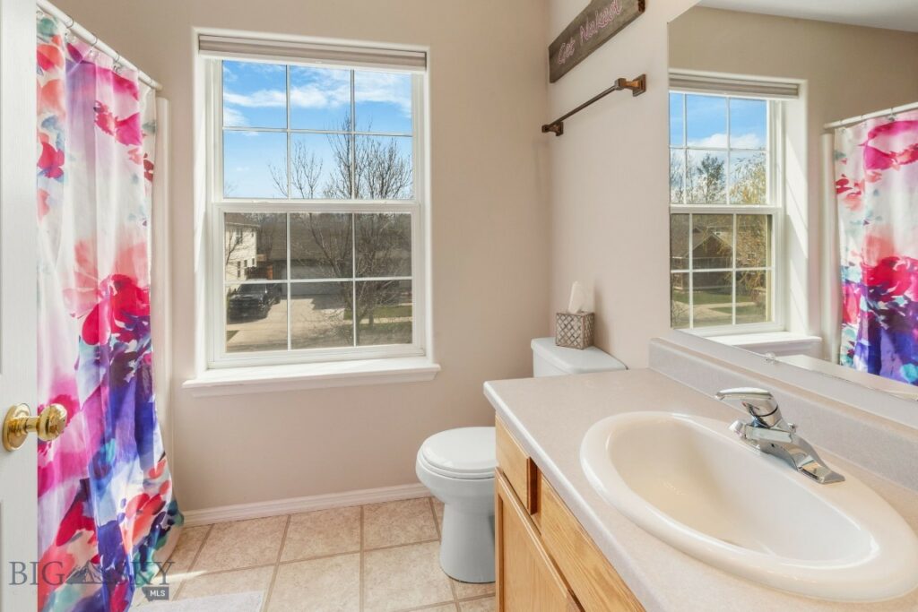 119 Meadow Brook Lane, Belgrade MT 59714