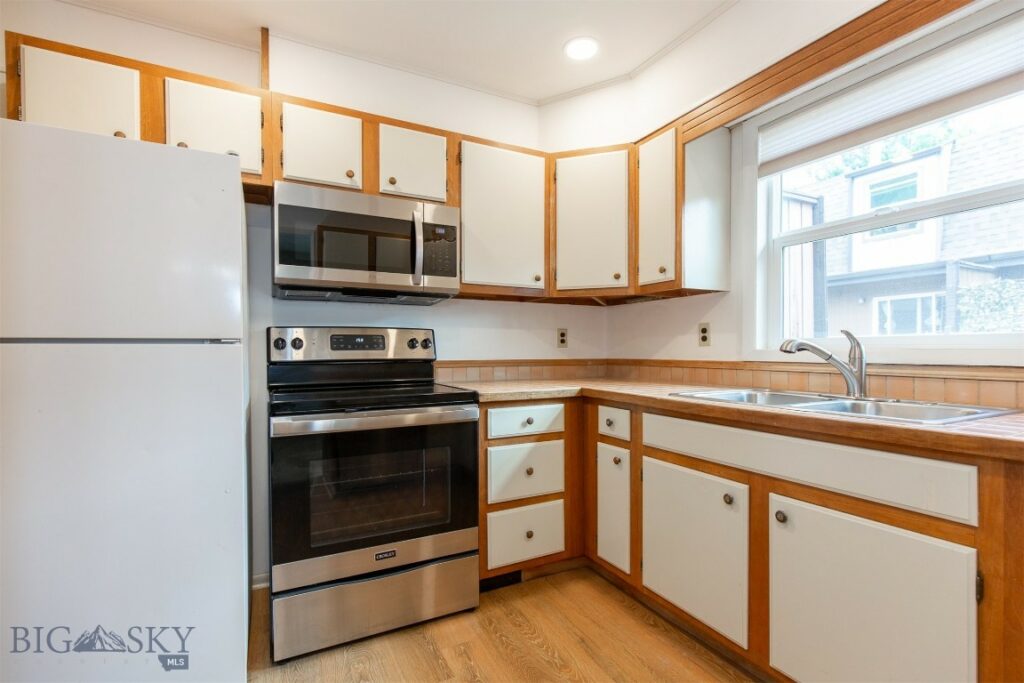 12 E Garfield Street, Bozeman MT 59715