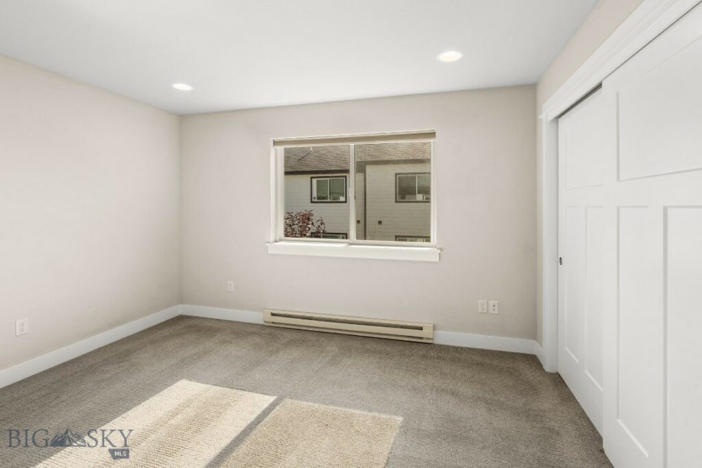 1200 Glider Lane, Belgrade MT 59714