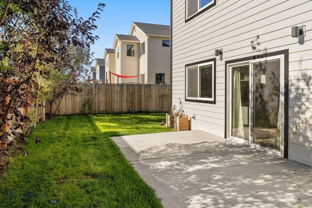 1200 Glider Lane, Belgrade MT 59714