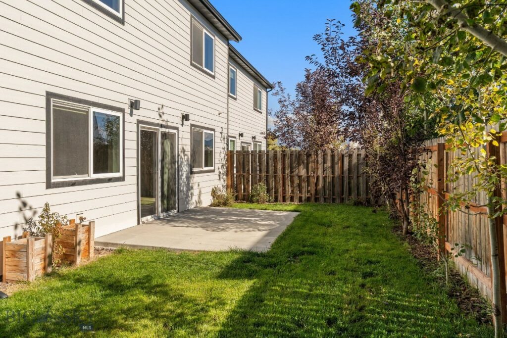 1200 Glider Lane, Belgrade MT 59714