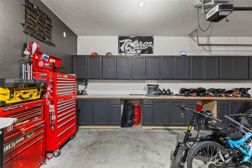 1201 Sweetgrass Lane, Livingston MT 59047