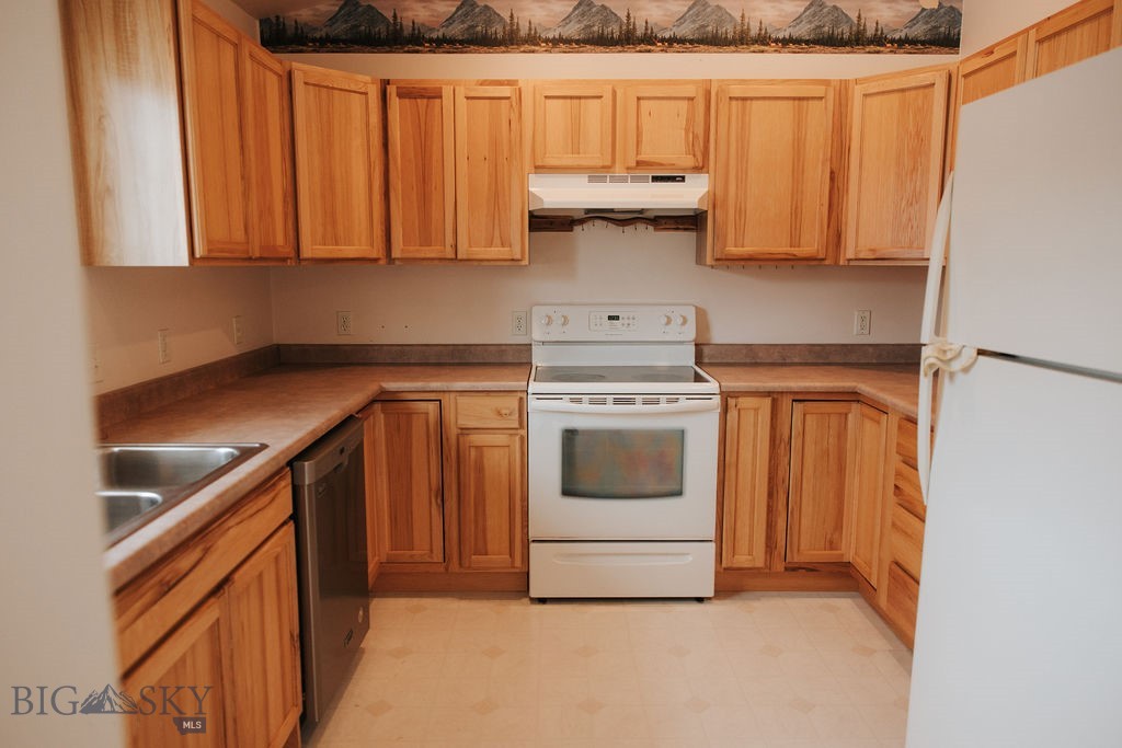1202 Wineglass Ct Court, Livingston MT 59047