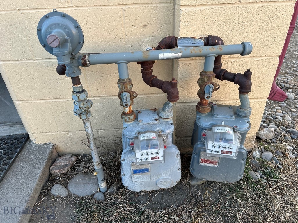 1204 W Front Street, Livingston MT 59047