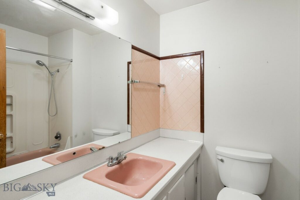 1208 N 8th Avenue, Bozeman MT 59715