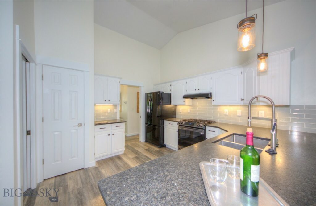 1208 Woodland Drive, Bozeman MT 59718