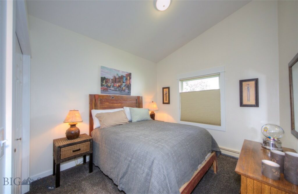 1208 Woodland Drive, Bozeman MT 59718