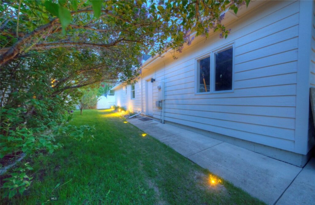 1208 Woodland Drive, Bozeman MT 59718