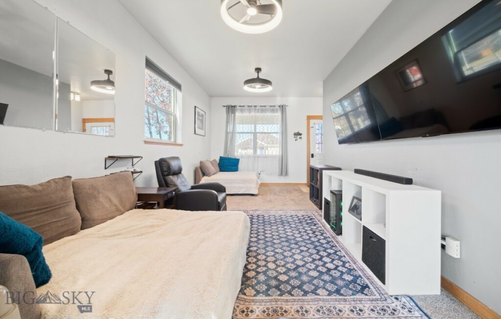 1209 Idaho Street, Belgrade MT 59714