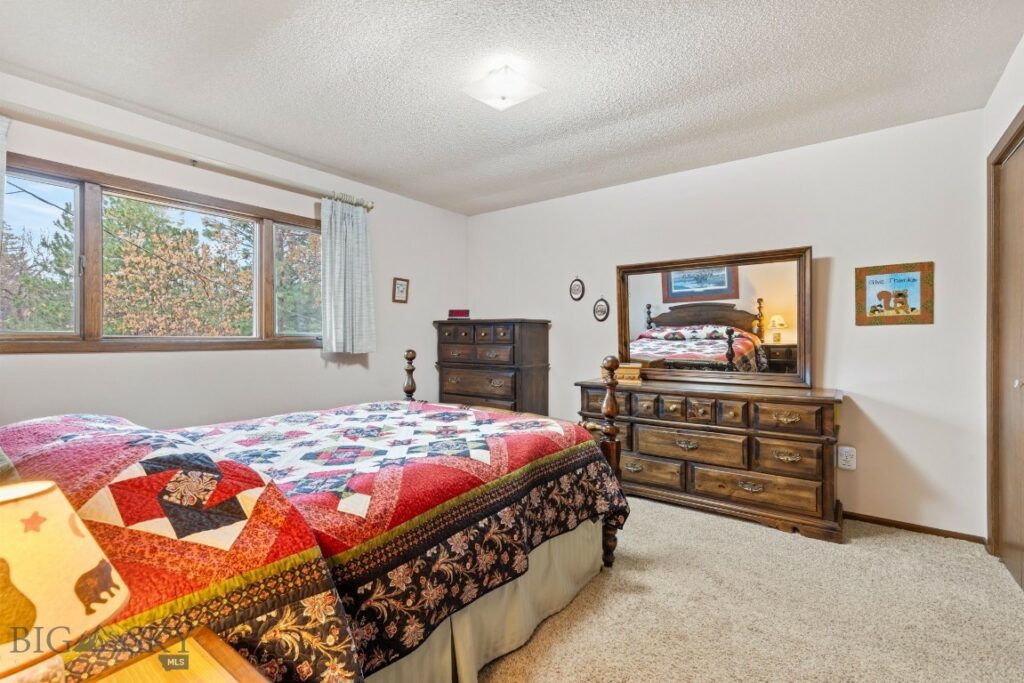 1210 S Cedarview Drive, Bozeman MT 59715