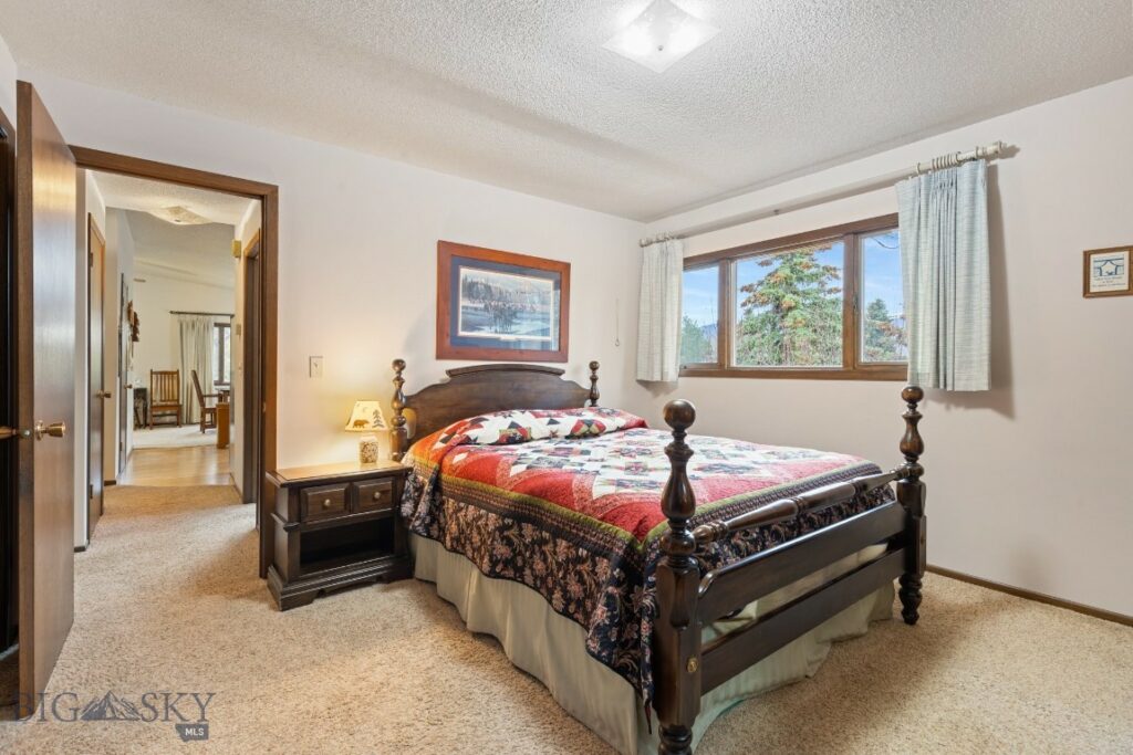 1210 S Cedarview Drive, Bozeman MT 59715