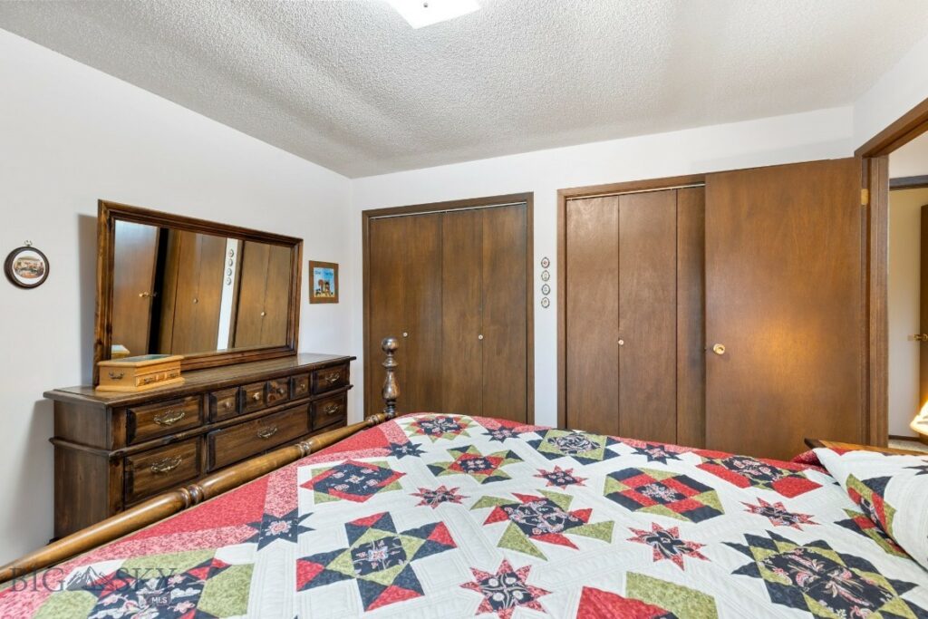 1210 S Cedarview Drive, Bozeman MT 59715