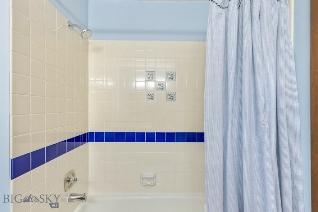 1210 S Cedarview Drive, Bozeman MT 59715