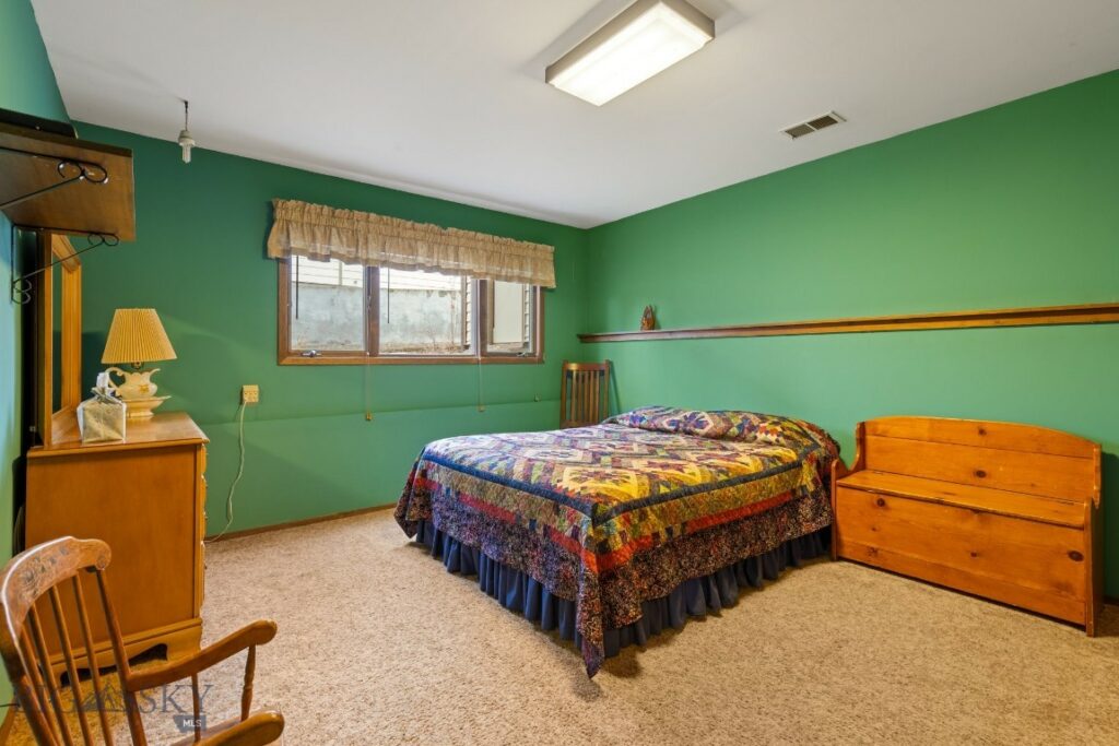 1210 S Cedarview Drive, Bozeman MT 59715