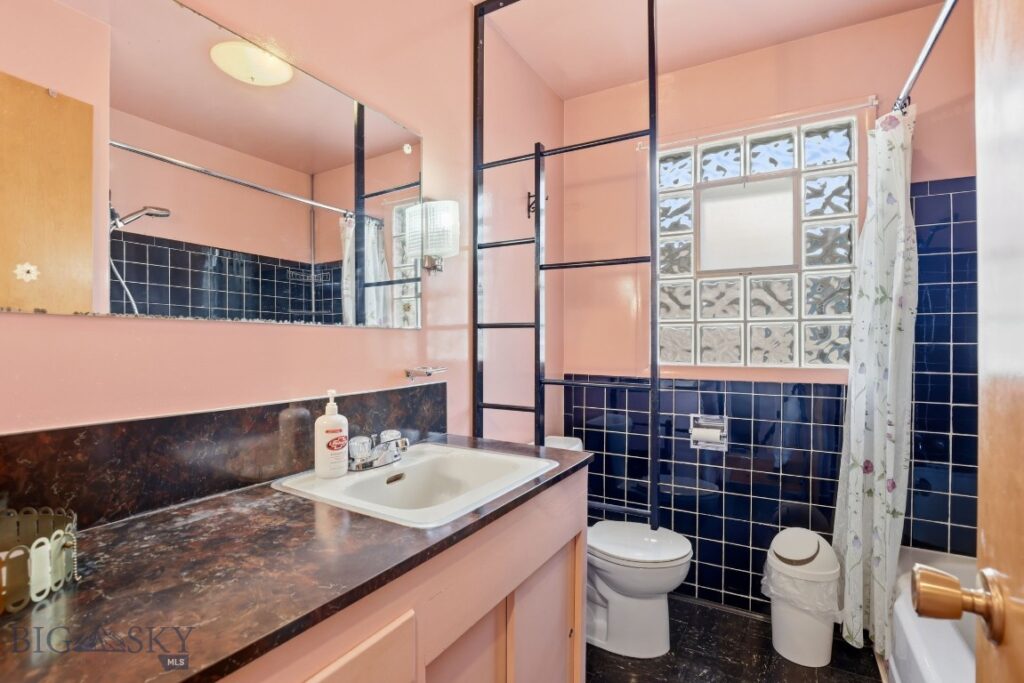 1211 S Grand Avenue, Bozeman MT 59715