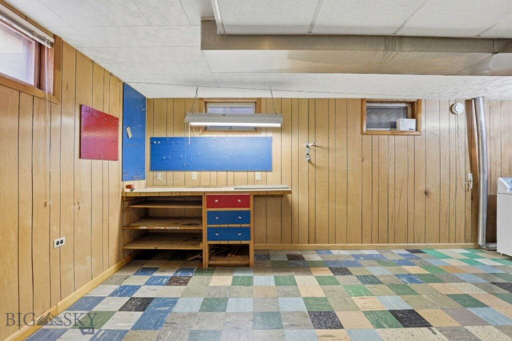 1211 S Grand Avenue, Bozeman MT 59715