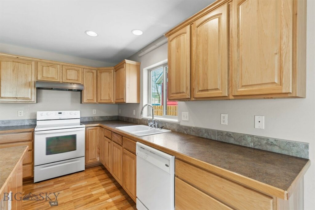1214 Idaho Street, Belgrade MT 59714