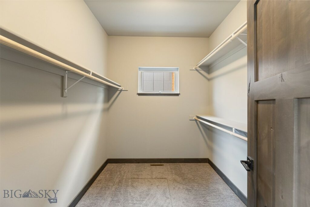 1215 Sweetgrass Lane, Livingston MT 59047